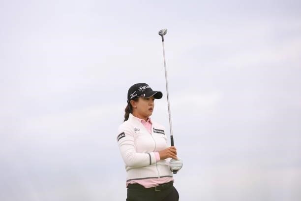 Sei Young Kim of South Korea tees off on the seventeenth hole during Day One of the AIG Women's Open at Carnoustie Golf Links on August 19, 2021 in...