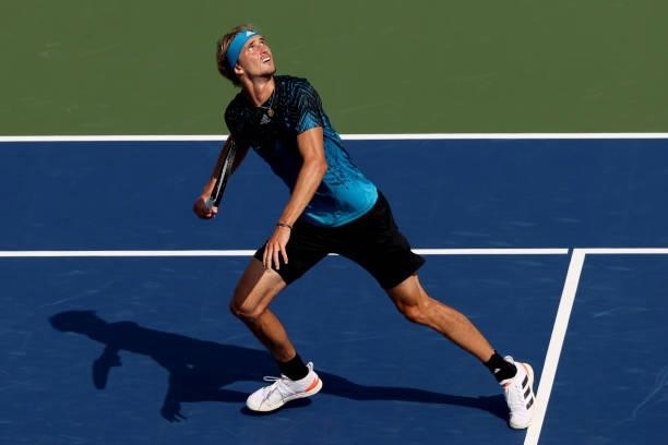 Alexander Zverev of Germany plays Guido Pella of Argentina during the Western & Southern Open at Lindner Family Tennis Center on August 19, 2021 in...