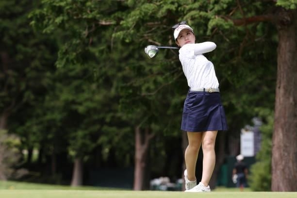 Yuna Nishimura of Japan hits her second shot on the 6th hole during the first round of the CAT Ladies at Daihakone Country Club on August 20, 2021 in...