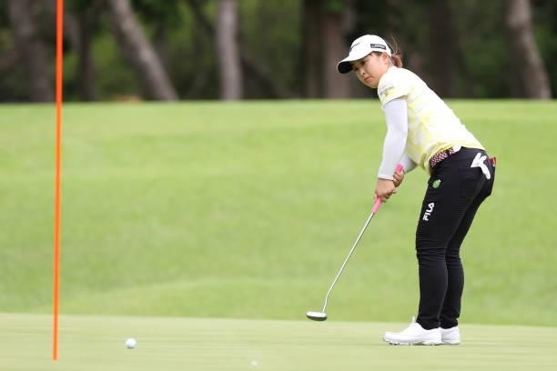 Mao Saigo of Japan putts on the 6th hole during the first round of the CAT Ladies at Daihakone Country Club on August 20, 2021 in Hakone, Kanagawa,...