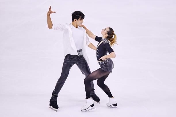 Katarina Wolfkostin and Jeffrey Chen of the United States compete in the Junior Ice Dance Rhythm Dance during the ISU Junior Grand Prix of Figure...