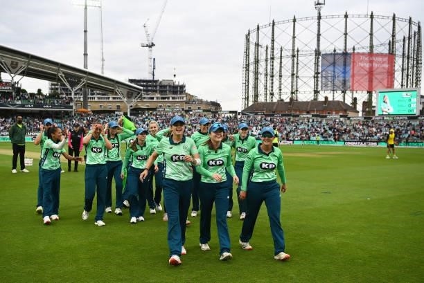 The Oval Invincibles Women celebrate following the Eliminator match of The Hundred between Oval Invincibles Women and Birmingham Phoenix Women at The...