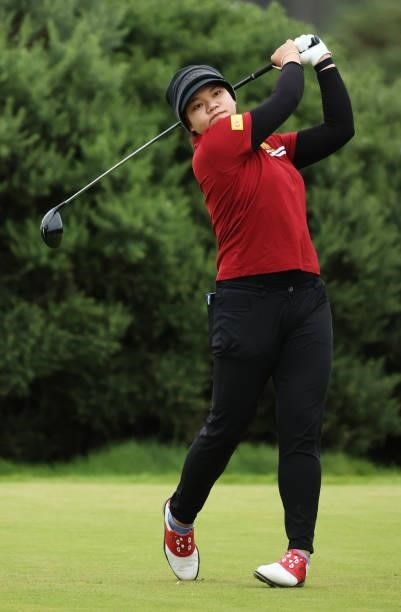 Wichanee Meechai of Thailand tees off on the ninth hole during Day Two of the AIG Women's Open at Carnoustie Golf Links on August 20, 2021 in...