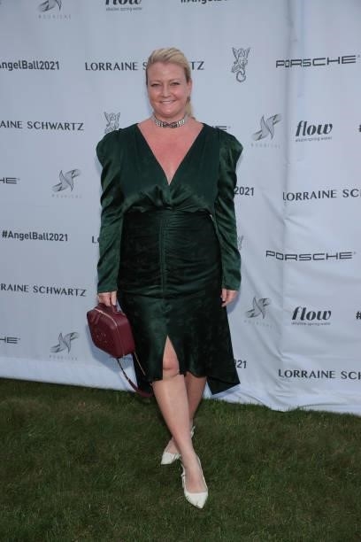 Lisa Benson attends the Angel Ball Summer Gala Honoring Simone I. Smith & Maye Musk hosted by Gabrielle's Angel Foundation on August 20, 2021 in...