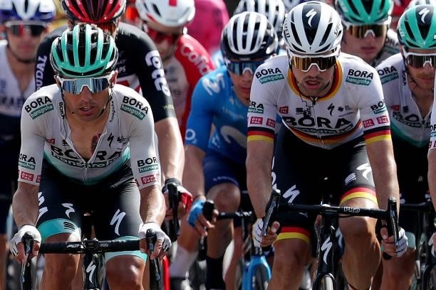 Cesare Benedetti of Italy and Maximilian Schachmann of Germany and Team Bora - Hansgrohe compete during the 76th Tour of Spain 2021, Stage 8 a 173,7...