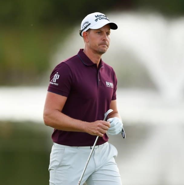 Henrik Stenson of Sweden on the 18th hole during Day Three of The D+D Real Czech Masters at Albatross Golf Resort on August 21, 2021 in Prague, Czech...