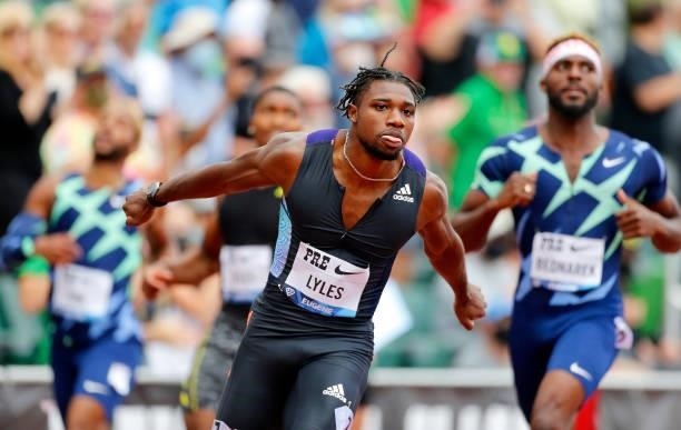 Noah Lyles of the United States celebrates winning the 200m race during the Wanda Diamond League Prefontaine Classic at Hayward Field on August 21,...