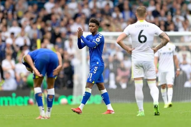 Demarai Gray of Everton applauds the travelling fans during the Premier League match between Leeds United and Everton at Elland Road on August 21...