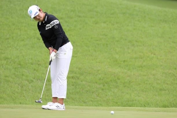 Mone Inami of Japan putts on the 15th hole during the final round of the CAT Ladies at Daihakone Country Club on August 22, 2021 in Hakone, Kanagawa,...
