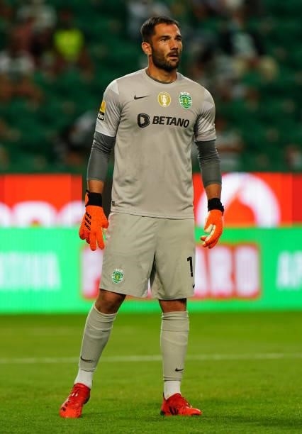 Antonio Adan of Sporting CP during the Liga Bwin match between Sporting CP and Belenenses SAD at Estadio Jose Alvalade on August 21, 2021 in Lisbon,...