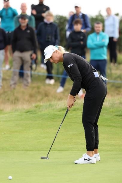 Anna Nordqvist of Sweden putts during Day Four of the AIG Women's Open at Carnoustie Golf Links on August 22, 2021 in Carnoustie, Scotland.