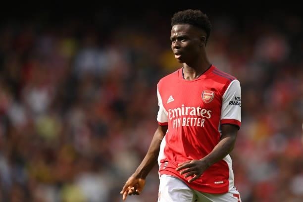 Bukayo Saka of Arsenal in action during the Premier League match between Arsenal and Chelsea at Emirates Stadium on August 22, 2021 in London,...