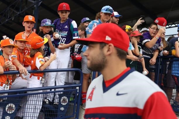 Little League players look on before the 2021 Little League Classic at Bowman Field on August 22, 2021 in South Williamsport, Pennsylvania.