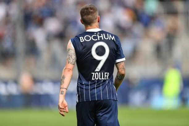 Simon Zoller of VfL Bochum celebrates after scoring a goal that is later disallowed during the Bundesliga match between VfL Bochum and 1. FSV Mainz...