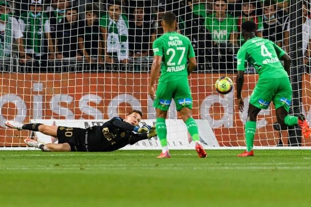 Goalkeeper Etienne Green of Saint-Étienne defends the ball during the Ligue 1 Uber Eats match between Saint Etienne and Lille at Stade...