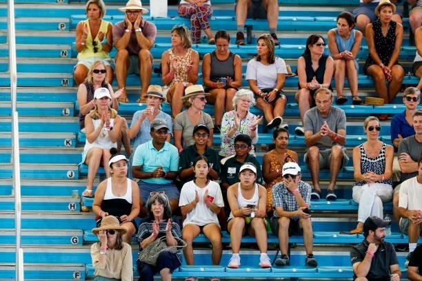 Fans watch Lauren Davis of the United States and Anett Kontaveit of Estonia compete on Day 2 of the Cleveland Championships at Jacobs Pavilion on...