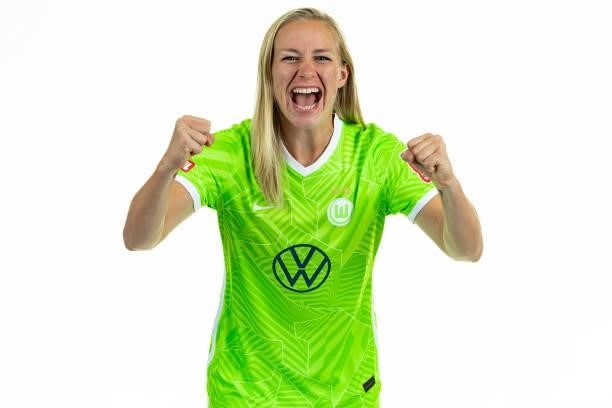 Pauline Bremer of VfL Wolfsburg Women's poses during the team presentation at AOK Stadion on August 23, 2021 in Wolfsburg, Germany.