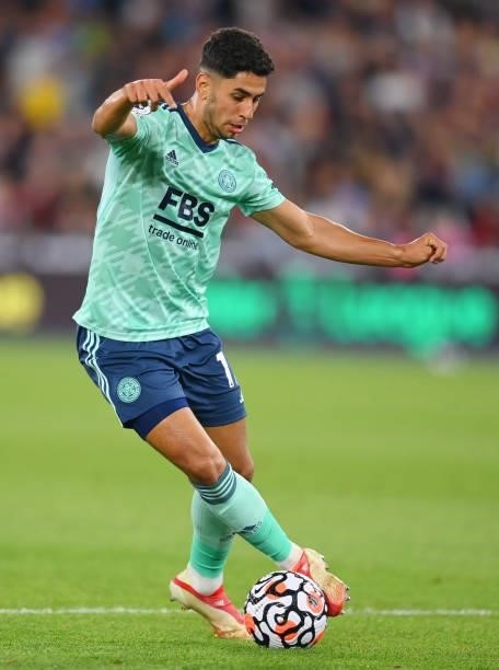 Ayoze Perez of Leicester in action during the Premier League match between West Ham United and Leicester City at The London Stadium on August 23,...