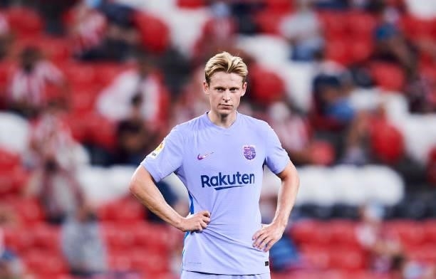 Frenkie de Jong of FC Barcelona reacts during the LaLiga Santander match between Athletic Club and FC Barcelona at San Mames Stadium on August 21,...
