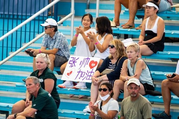 Fans watch Shuai Zhang of China and Martina Trevisan of Italy compete at Jacobs Pavilion on August 23, 2021 in CLEVELAND, OHIOio.