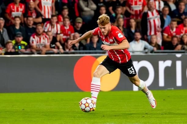 Yorbe Vertessen of PSV during the UEFA Champions League Play-Offs Leg Two match between PSV and Benfica at Philips Stadion on August 24, 2021 in...
