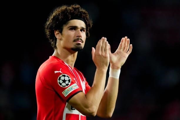 Andre Ramalho of PSV applauds during the UEFA Champions League Play-Offs Leg Two match between PSV and Benfica at Philips Stadion on August 24, 2021...
