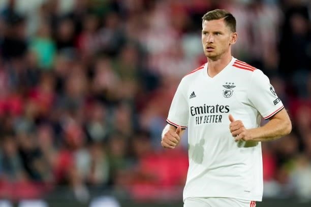 Jan Vertonghen of Benfica during the UEFA Champions League Play-Offs Leg Two match between PSV and Benfica at Philips Stadion on August 24, 2021 in...