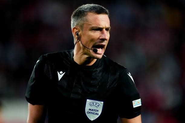 Referee Slavko Vincic during the UEFA Champions League Play-Offs Leg Two match between PSV and Benfica at Philips Stadion on August 24, 2021 in...