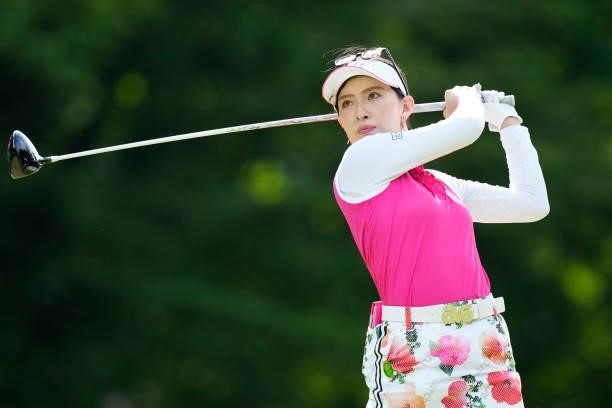 Momoko Uete of Japan hits her tee shot on the first hole during the first round of the San-In Goen Musubi Ladies at Daisenheigen Golf Club on August...