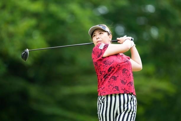 Yumiko Yoshida of Japan hits her tee shot on the first hole during the first round of the San-In Goen Musubi Ladies at Daisenheigen Golf Club on...