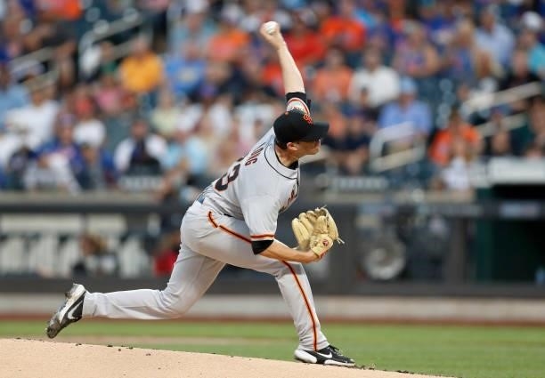 Sammy Long of the San Francisco Giants pitches against the New York Mets at Citi Field on August 24, 2021 in New York City. The Giants defeated the...