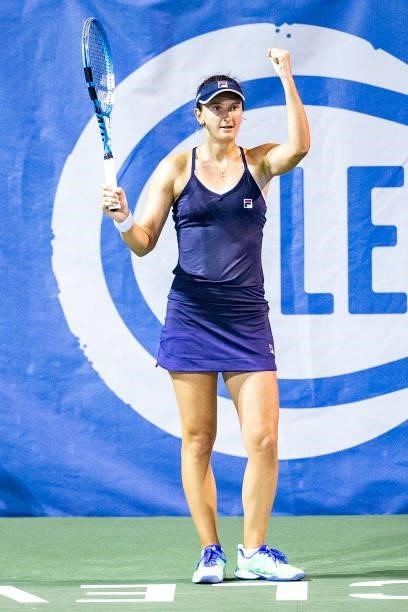 Irina-Camelia Begu of Romania winning her match against Polona Hercog of Slovenia on day 3 of the Cleveland Championships at Jacobs Pavilion on...