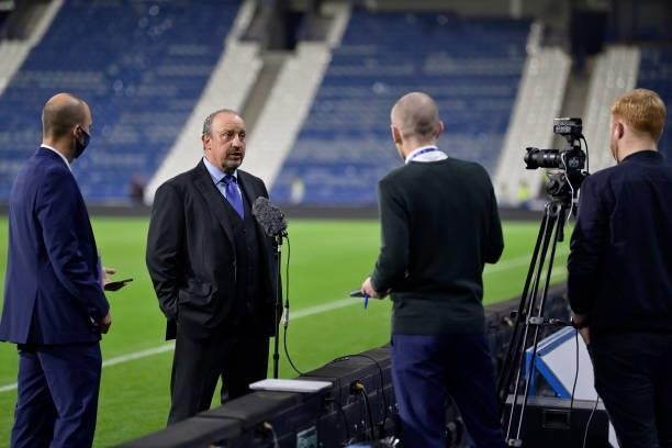 Rafael Benitez speaks to the media after the Carabao Cup Second Round match between Huddersfield Town and Everton at John Smiths Stadium on August 24...
