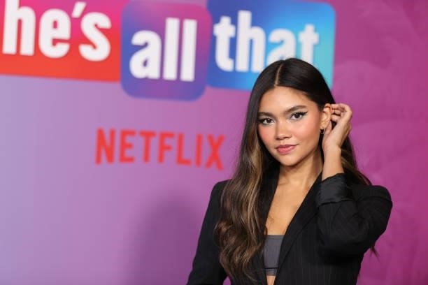 Myra Molloy attends Netflix's premiere of "He's All That