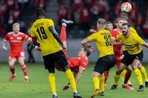 Kevin Behrens of 1.FC Union Berlin takes a overhead kick during the UEFA Conference League Play-Offs Leg Two match between 1. FC Union Berlin and...