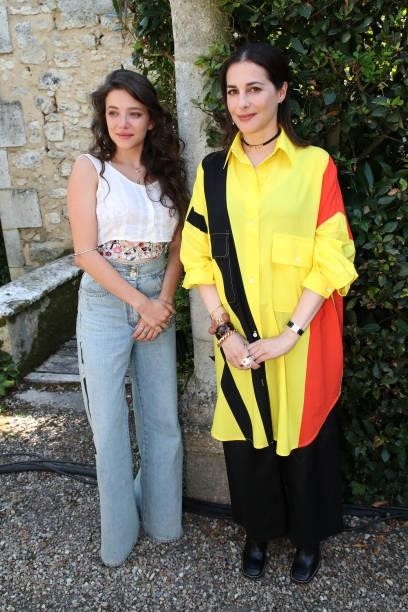 Actresses Zoe Adjani and Amira Casar attend the "Cigare au miel
