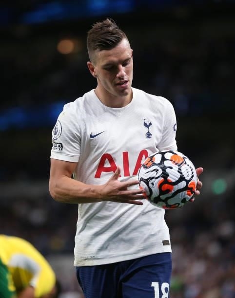 Giovani Lo Celso of Tottenham Hotspur in action during the UEFA Conference League Play-Offs Leg Two match between Tottenham Hotspur and Pacos de...