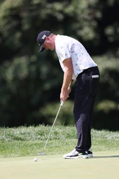 Jason Kokrak of the United States putts during the second round of the BMW Championship at Caves Valley Golf Club on August 27, 2021 in Owings Mills,...