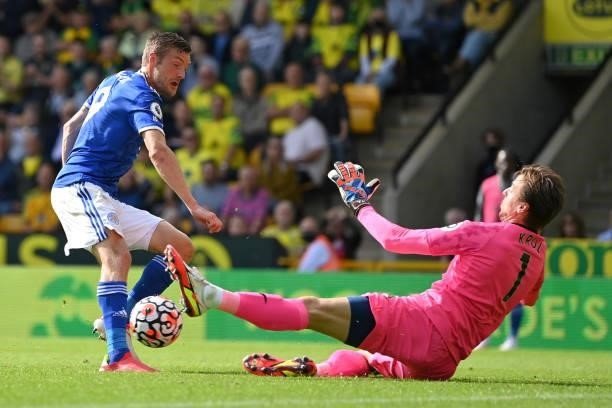Jamie Vardy of Leicester City sees a chance saved by Tim Krul of Norwich City during the Premier League match between Norwich City and Leicester City...