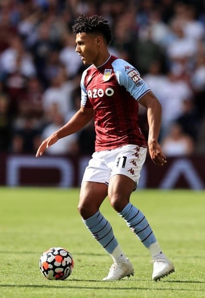 Ollie Watkins of Aston Villa runs with the ball during the Premier League match between Aston Villa and Brentford at Villa Park on August 28, 2021 in...