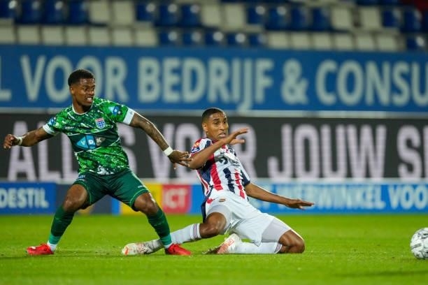 Kenneth Paal of PEC Zwolle and Driess Saddiki of Willem II during the Dutch Eredivisie match between Willem II and PEC Zwolle at Koning Willem II...