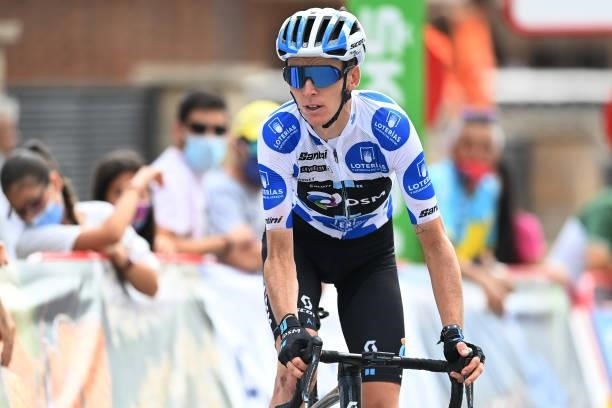 Romain Bardet of France and Team DSM polka dot mountain jersey crosses the finishing line during the 76th Tour of Spain 2021, Stage 15 a 197,5km km...