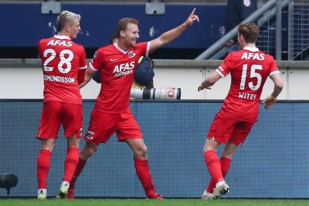 Dani De Wit of AZ celebrating his goal during the Dutch Eredivisie match between SC Heerenveen and AZ at Abe Lenstra Stadion on August 29, 2021 in...