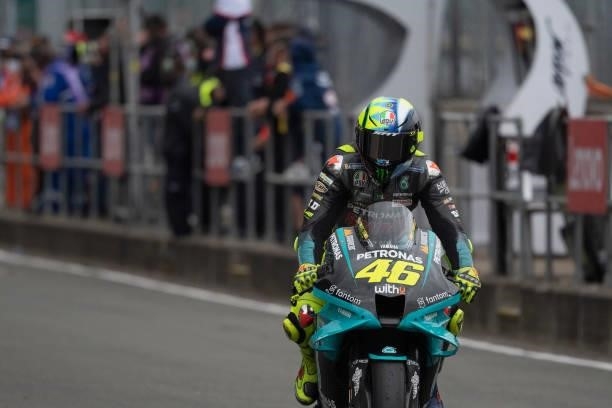 Valentino Rossi of Italy and Petronas Yamaha SRT returns in box at the end of the MotoGP race during the MotoGP of Great Britain - Race at...