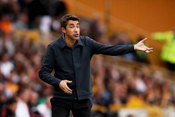 Bruno Lage, Manager of Wolverhampton Wanderers gives his team instructions during the Premier League match between Wolverhampton Wanderers and...