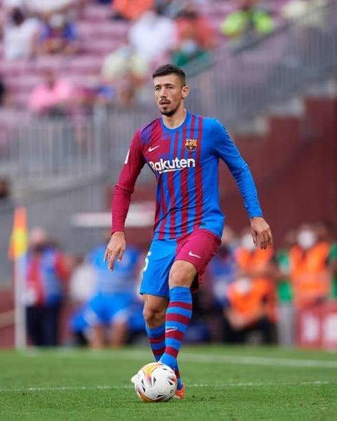 Clement Lenglet of FC Barcelona looks for the pass during the La Liga Santander match between FC Barcelona and Getafe CF at Camp Nou on August 29,...