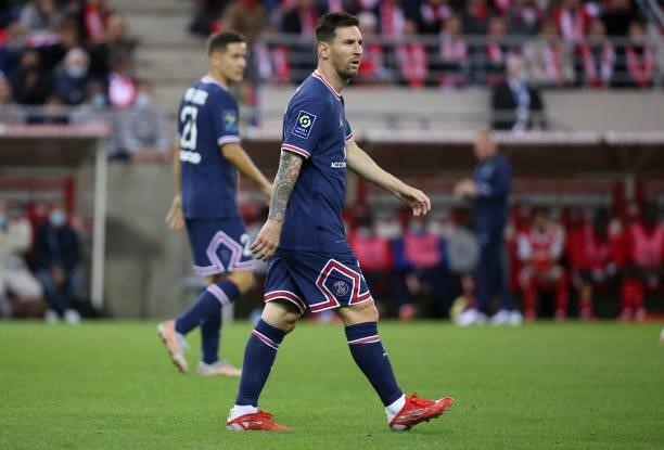 Lionel Messi of PSG during the Ligue 1 Uber Eats match between Stade Reims and Paris Saint Germain at Stade Auguste Delaune on August 29, 2021 in...