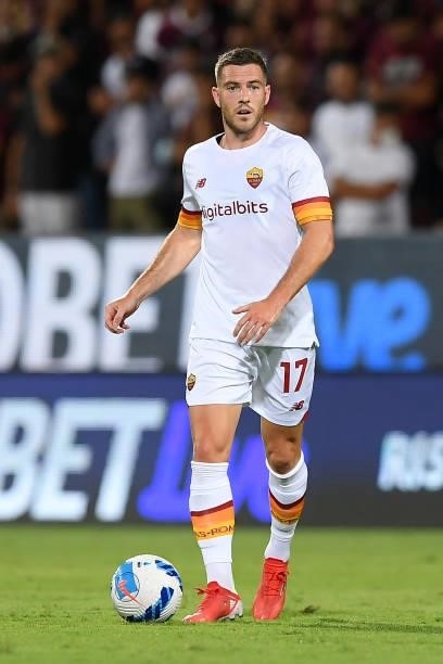Jordan Veretout of AS Roma during the Serie A match between US Salernitana and AS Roma at Stadio Arechi on August 29, 2021 in Salerno, Italy.