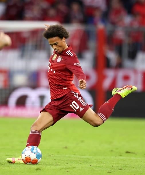 Leroy Sane of Bayern Muenchen runs with the ball during the Bundesliga match between FC Bayern München and Hertha BSC at Allianz Arena on August 28,...