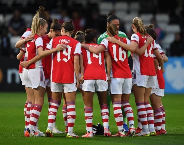 The Arsenal players form a huddle before the UEFA Women's Champions League match between Arsenal Women and Slavia Prague at Meadow Park on August 31,...
